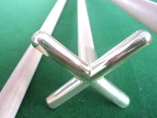 שולחן סנוקר 9 פיט מיקצועי כולל METAL CUSHINS לתחרויות LUXURY